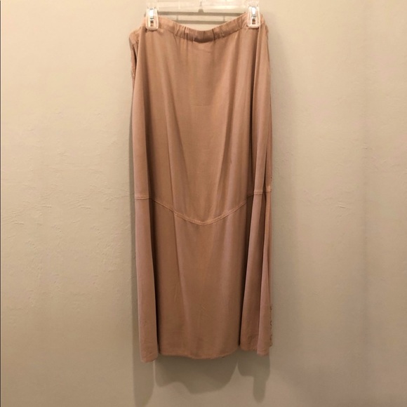 SOFT SURROUNDING Skirt - Picture 2 of 3